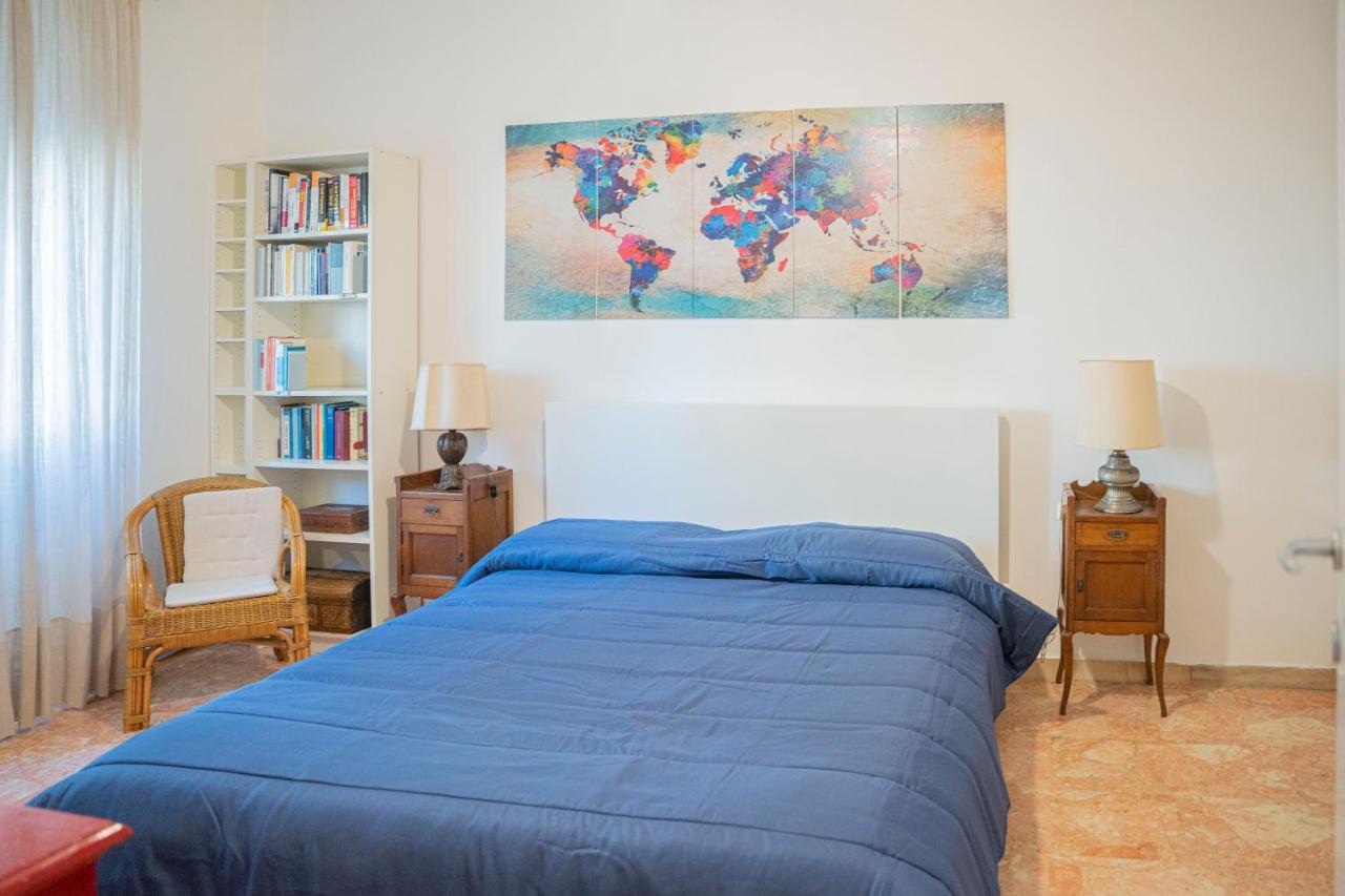 076 - Casa La Libreria, Centro Citta Di Chiavari, 500 Metri Da Mare E Spiagge - 2 Da Letto Chiavari