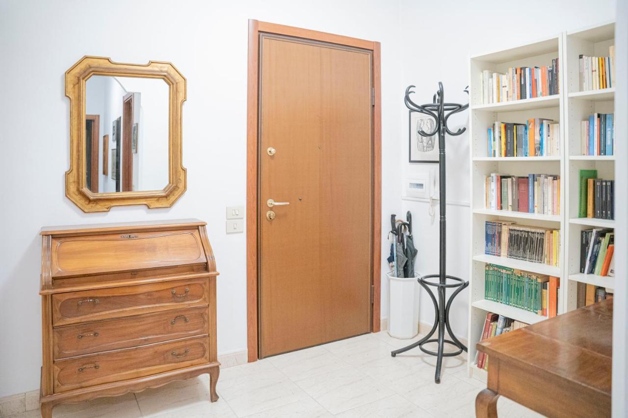 Apartment 076 - Casa La Libreria, Centro Citta Di Chiavari, 500 Metri Da Mare E Spiagge - 2 Da Letto Chiavari